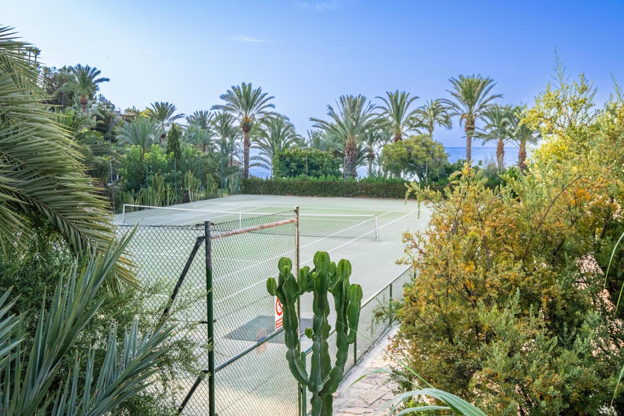 Eurotennis Paradise Beach Apartments Villajoyosa Exterior foto